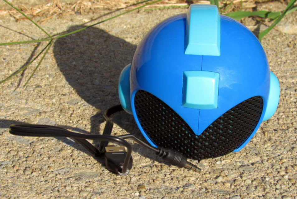 Mega Man Helmet USB Speaker 